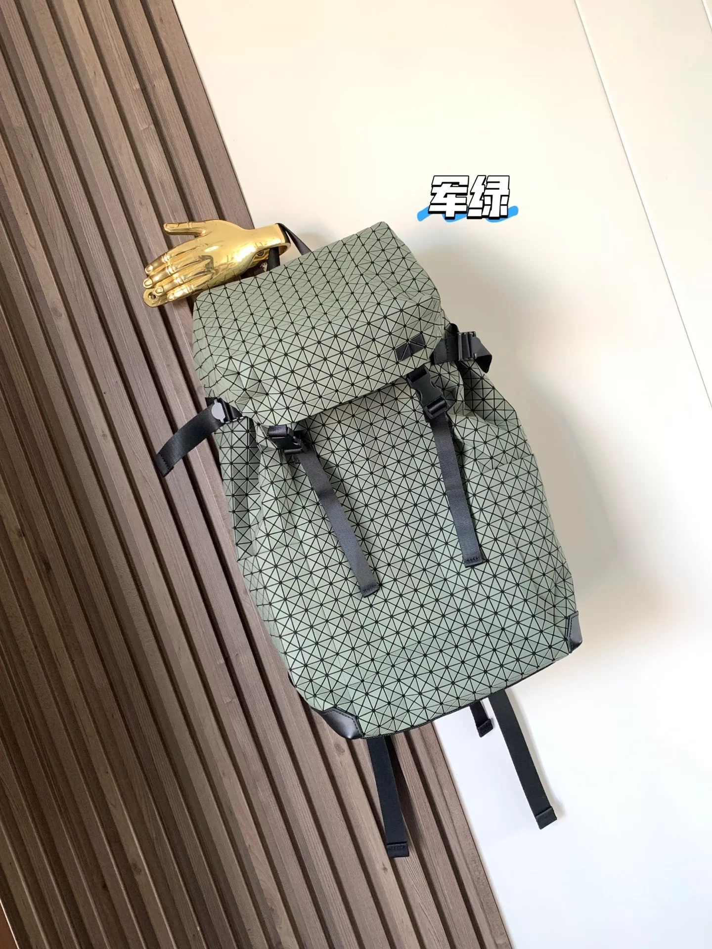 이세이미야케 쿠로 패브릭 하이커 백팩 상세 이미지 10