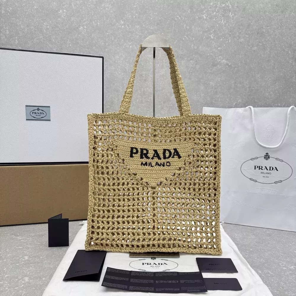 프라다 라피아 직조 펀칭 쇼핑백