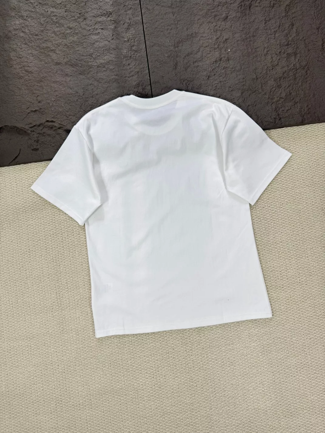 아디다스 삼선 로고 패치 라운드 반팔 티 상세 이미지 7