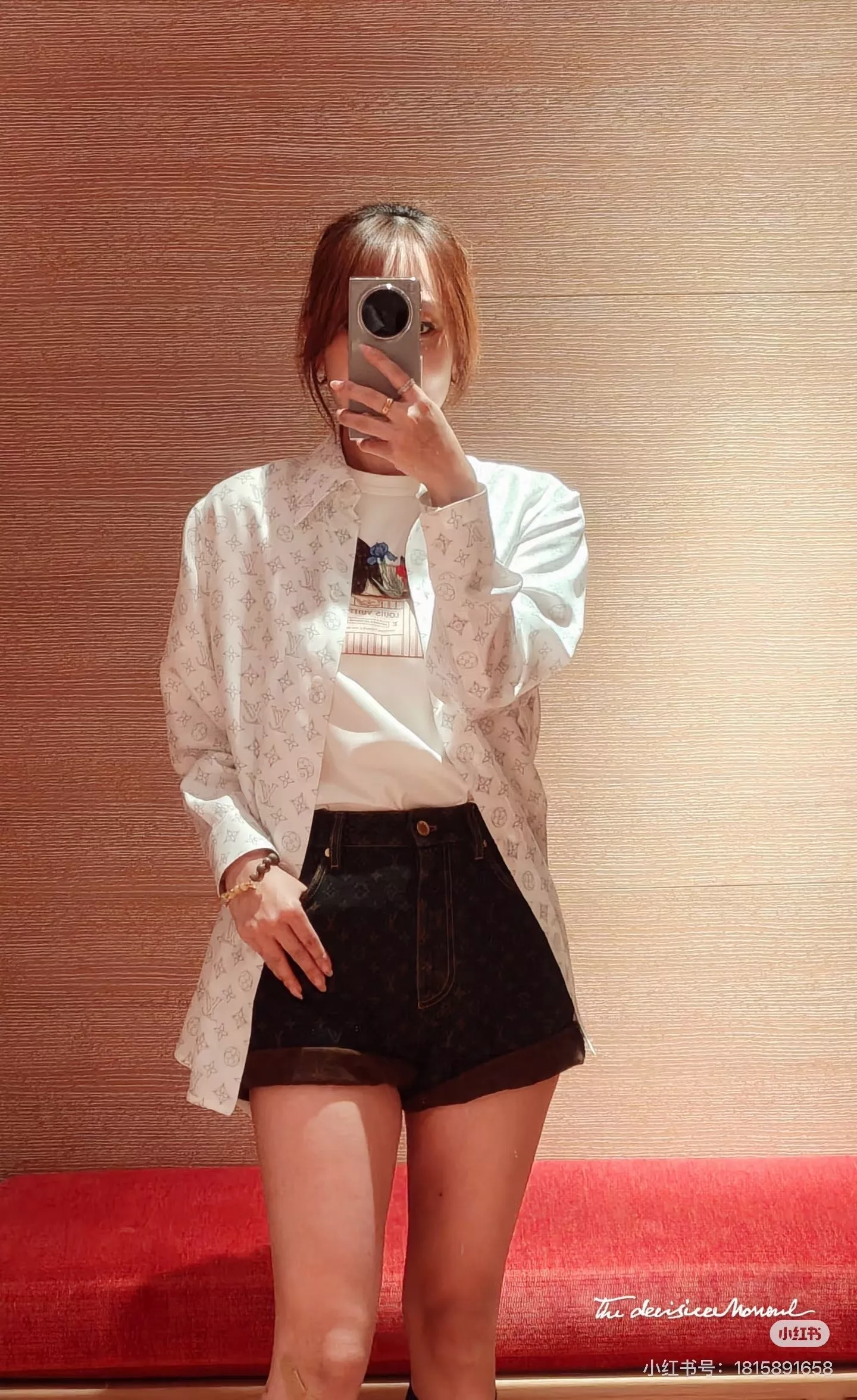 루이비통 화이트 모노그램 카라 셔츠 상세 이미지 19