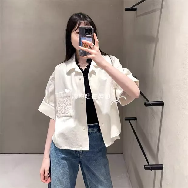 로에베 화이트 자수 크롭 데님 셔츠 상세 이미지 23