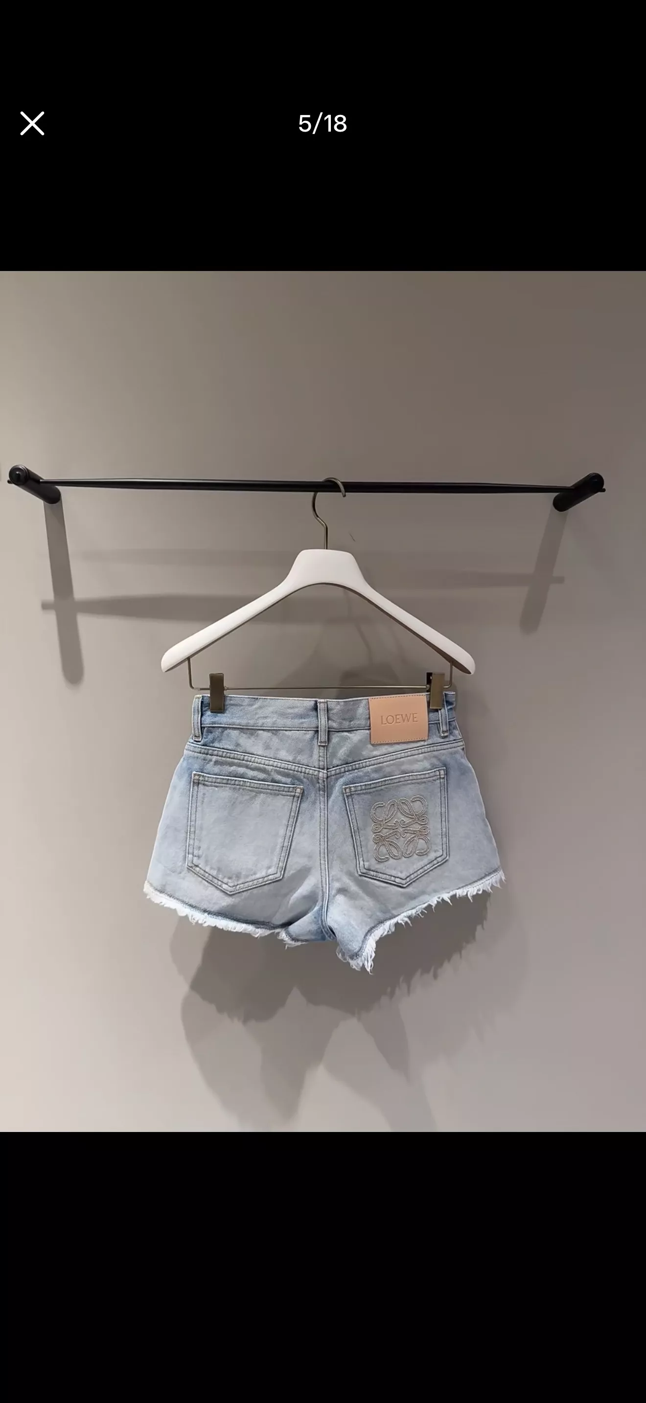 로에베 자수 포인트 크롭 데님 셔츠 상세 이미지 33