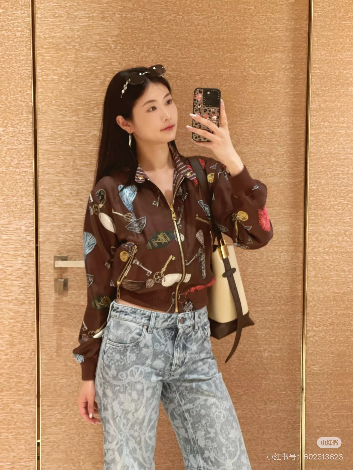 루이비통 양면 숏 재킷 상세 이미지 39