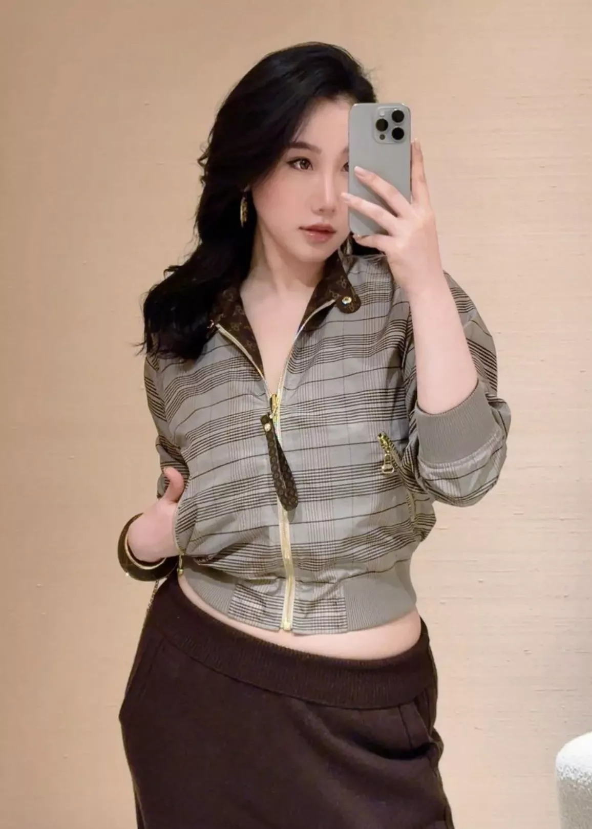 루이비통 양면 체크 집업 재킷 상세 이미지 28