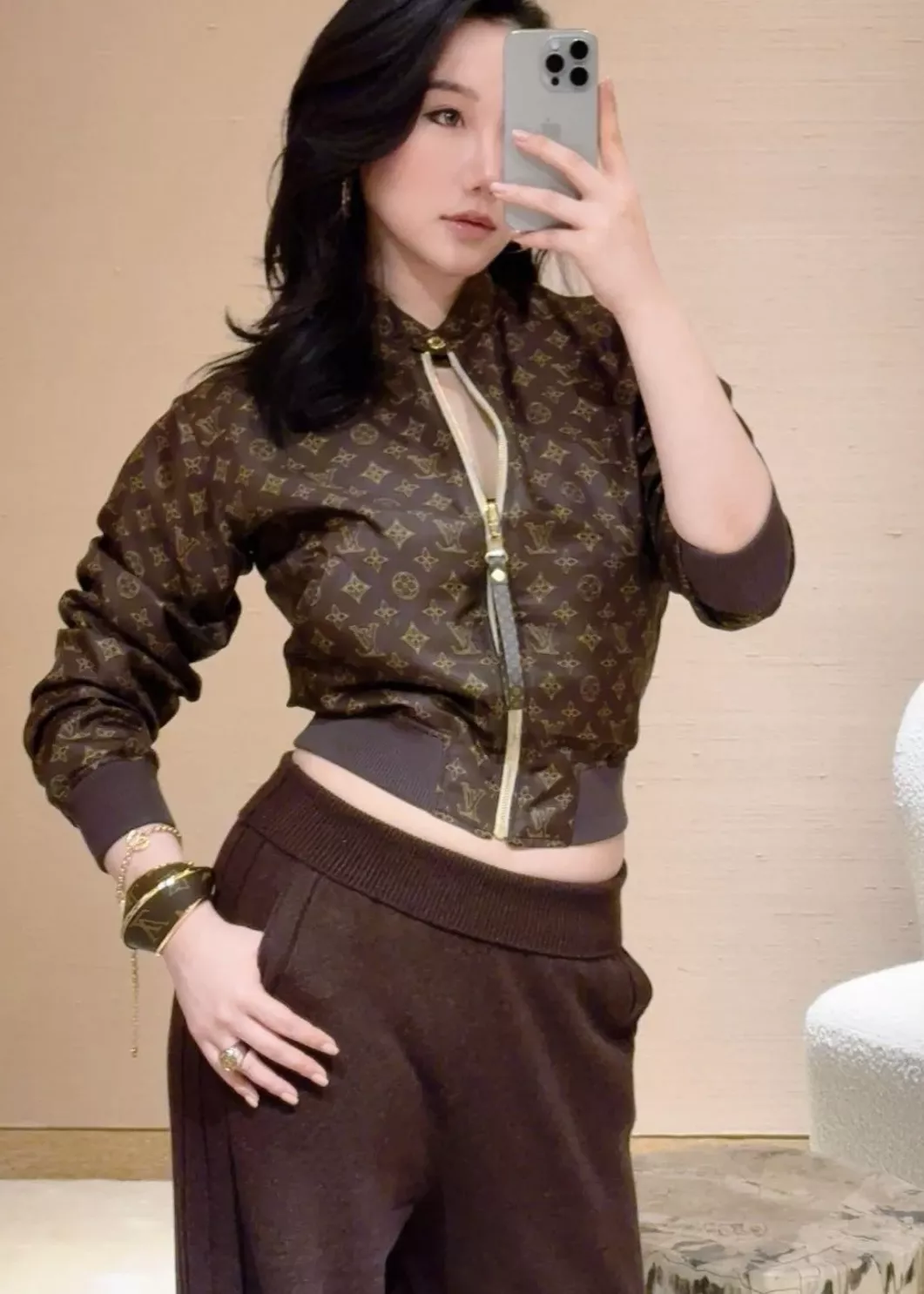 루이비통 양면 체크 집업 재킷 상세 이미지 27