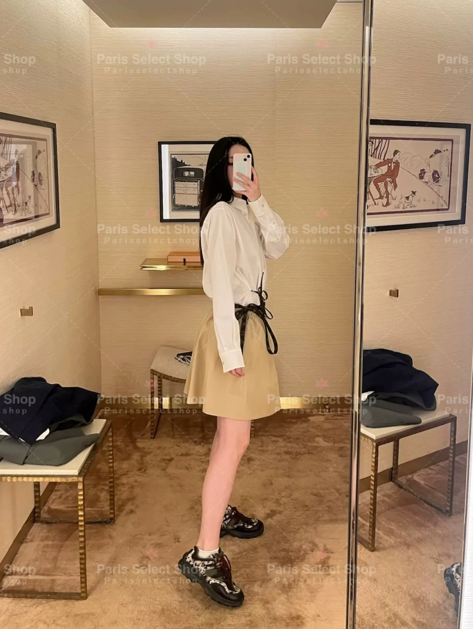로에베 허리 스트랩 포인트 화이트 셔츠 상세 이미지 40