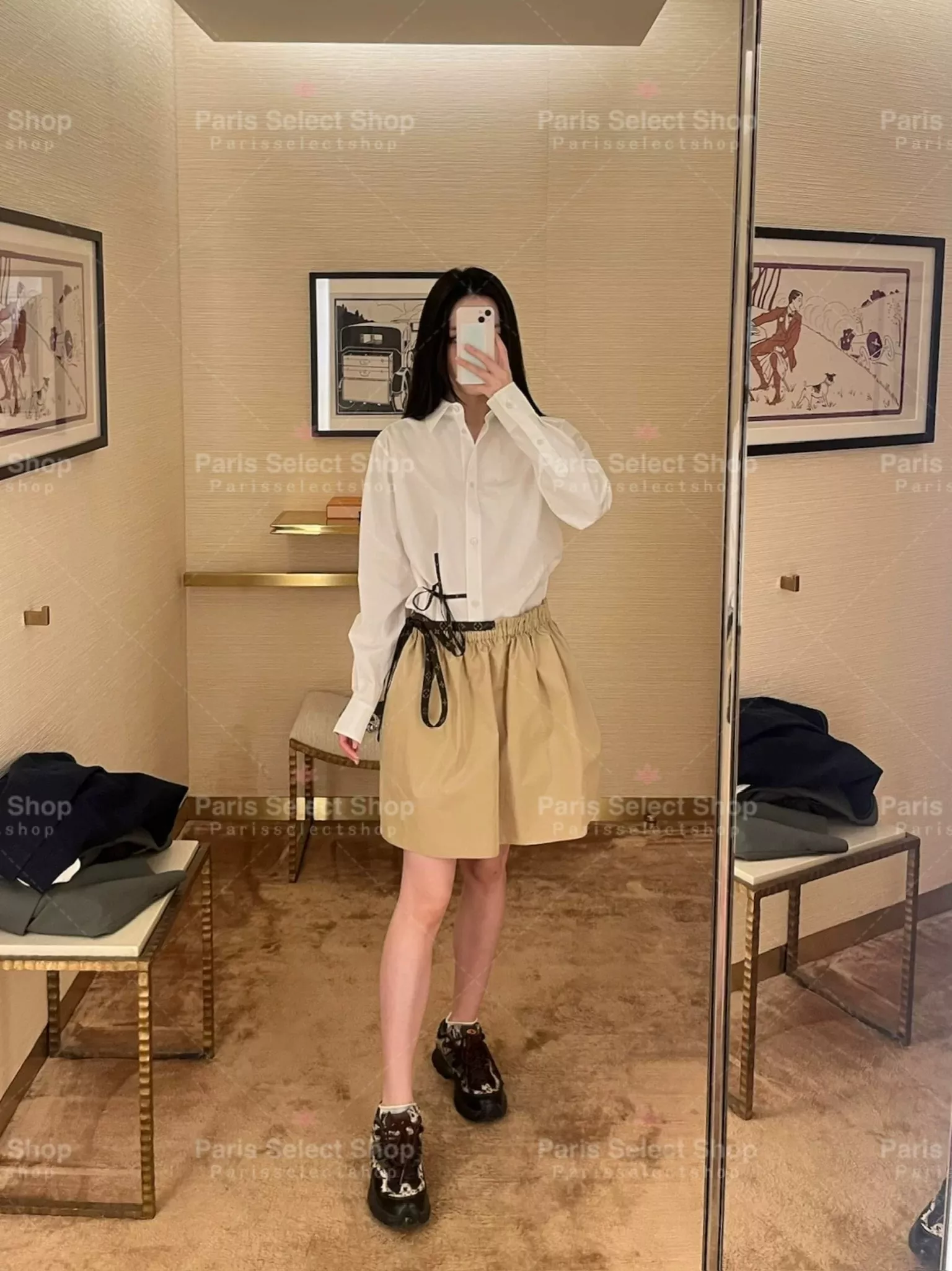 로에베 허리 스트랩 포인트 화이트 셔츠 상세 이미지 39