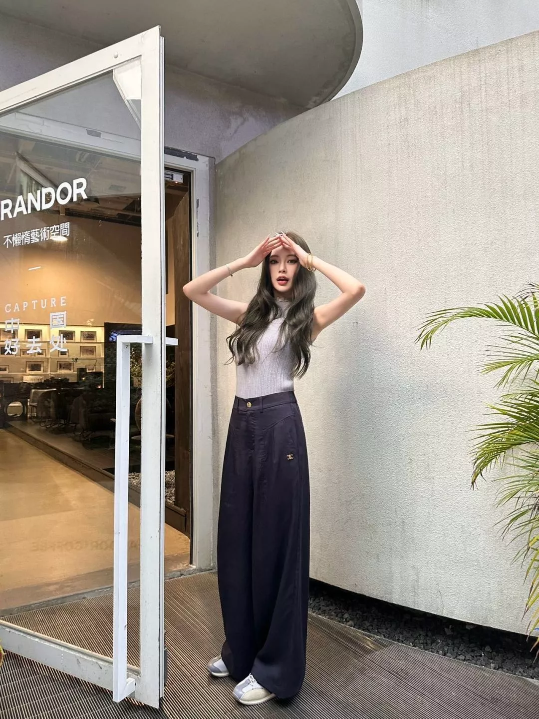 로에베 드로스트링 와이드 팬츠 상세 이미지 27