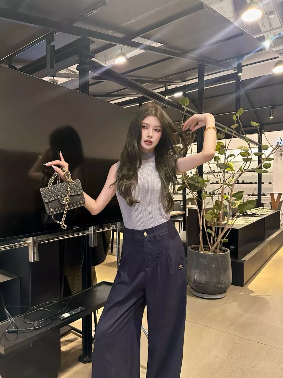 로에베 드로스트링 와이드 팬츠 상세 이미지 25