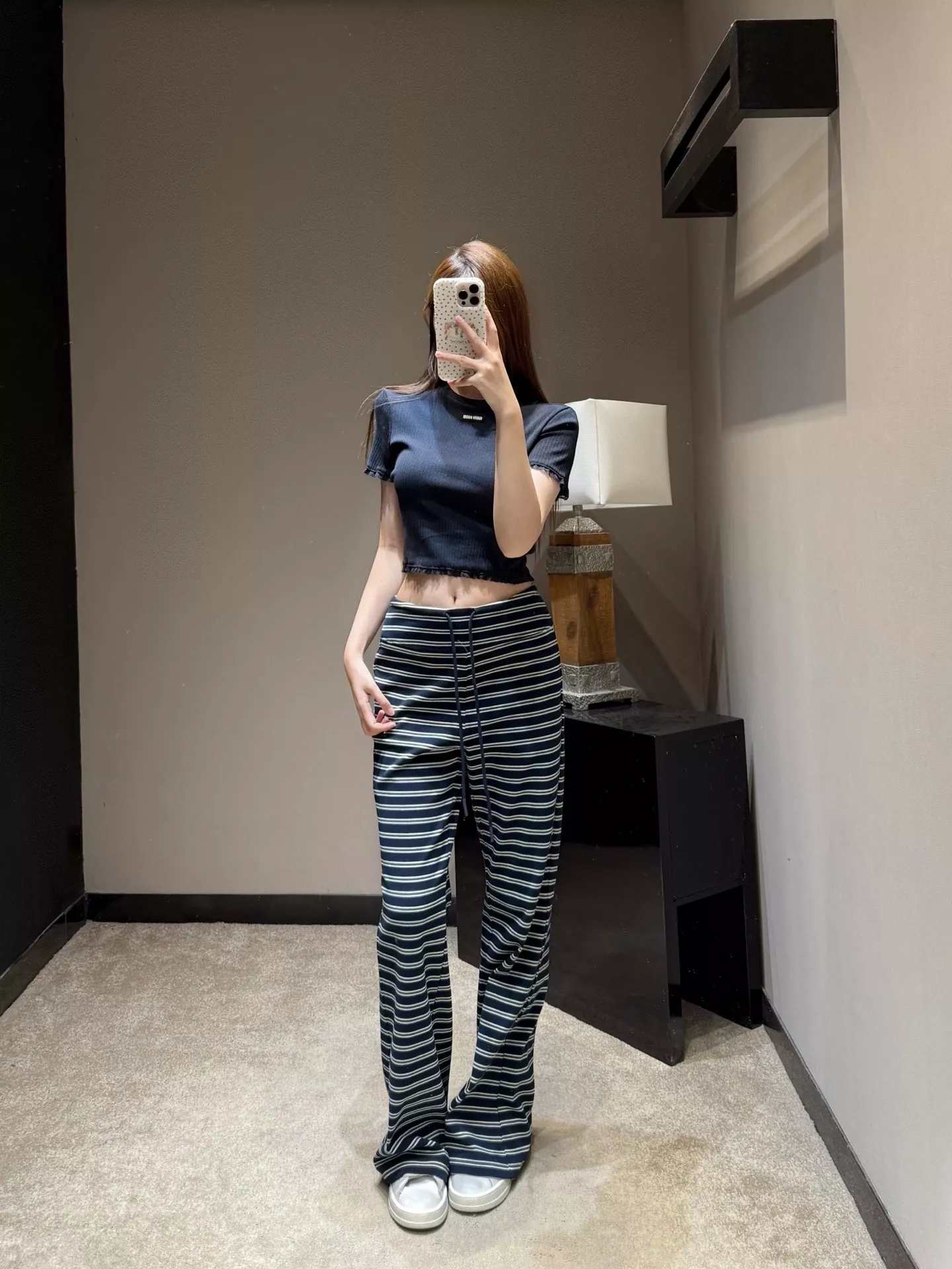 노브랜드 스트라이프 허리끈 와이드 팬츠 상세 이미지 16