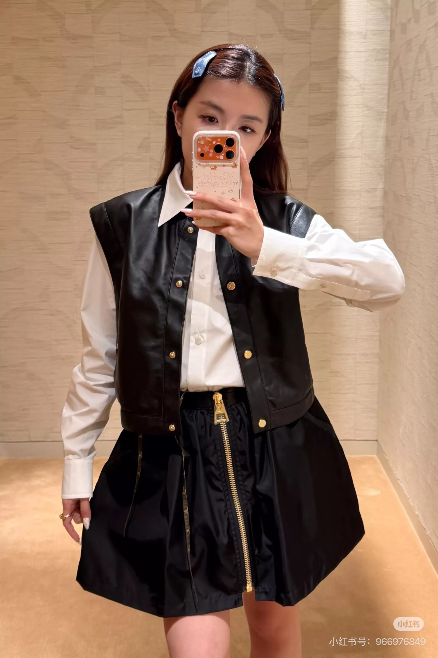 로에베 블랙 레더 A라인 하이웨이스트 스커트 상세 이미지 32