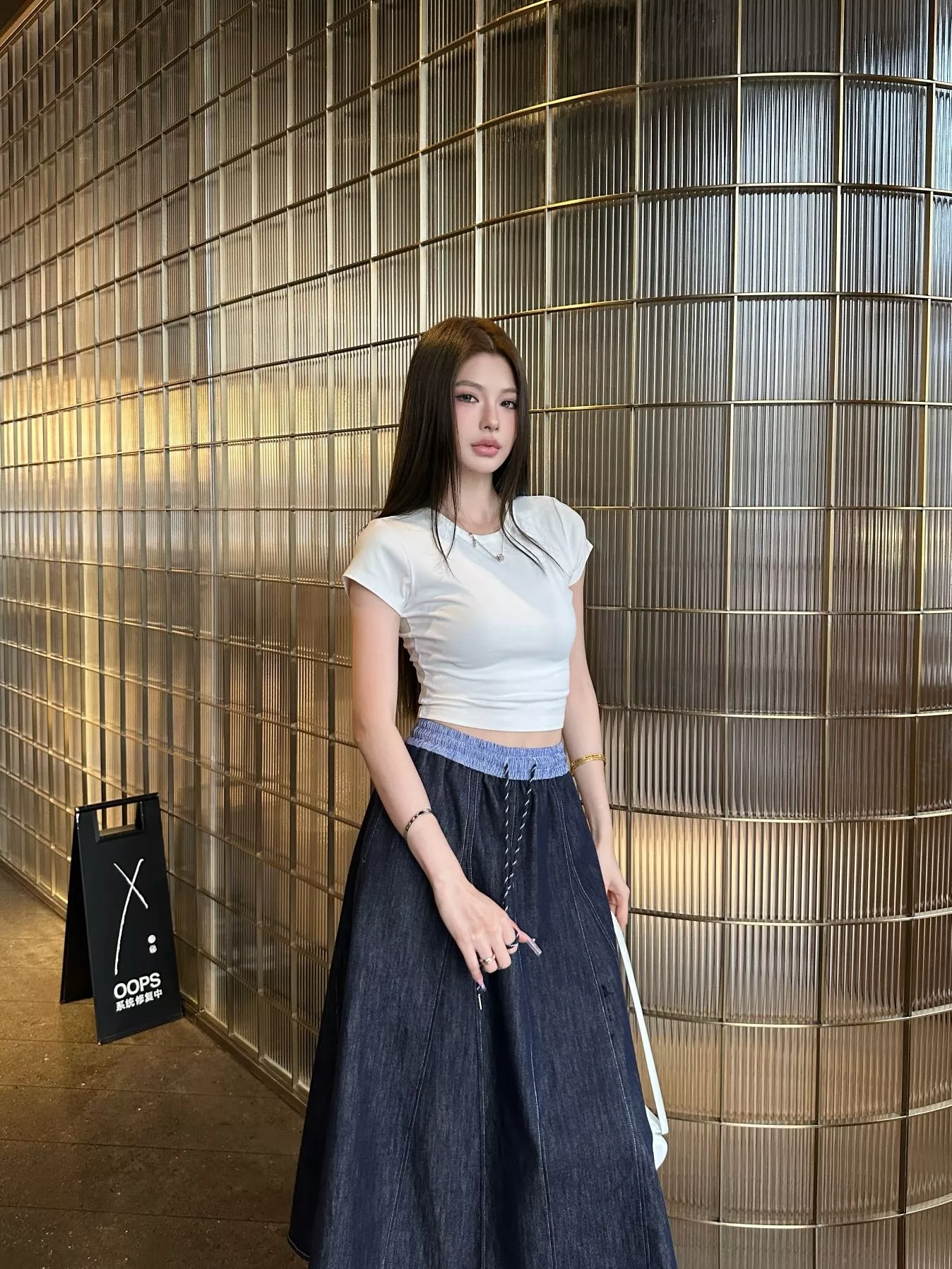 미우미우 배색 허리 밴딩 데님 스커트 상세 이미지 15