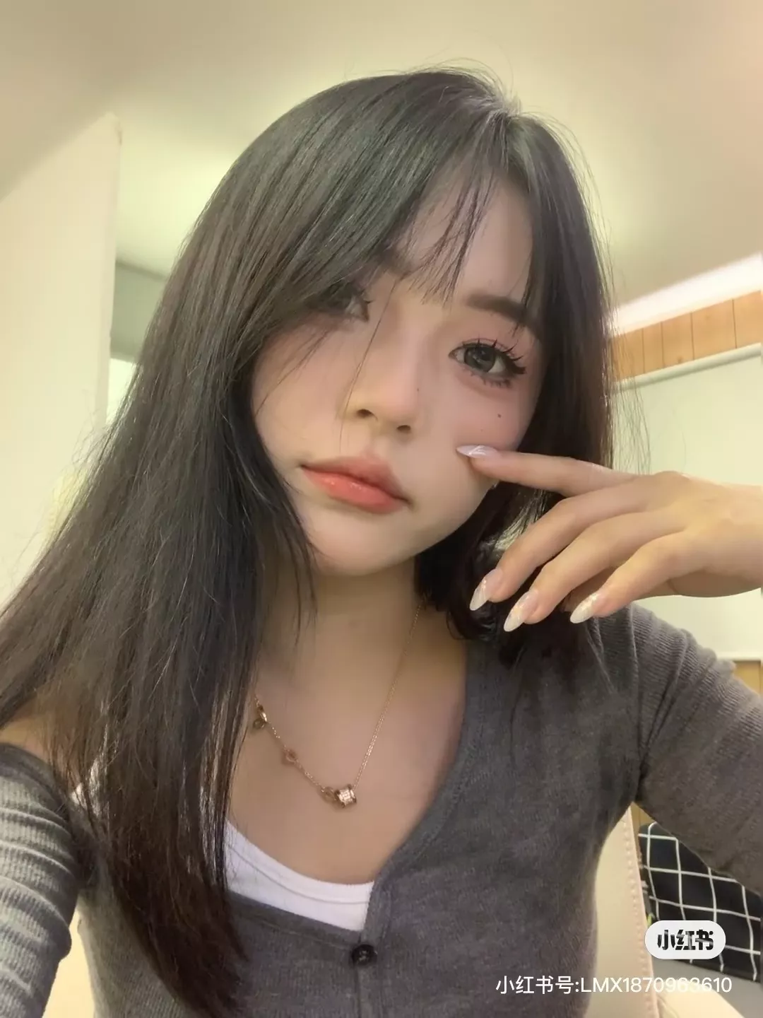불가리 스몰 웨이스트 원형 팬던트 목걸이 상세 이미지 12