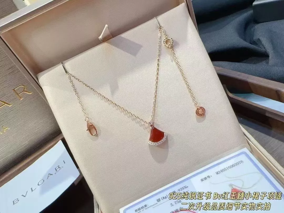 불가리 드롭 펜던트 네크리스 상세 이미지 3