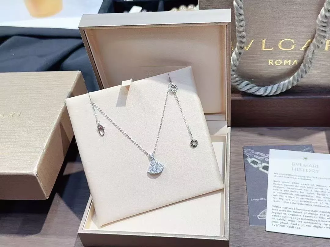 불가리 풀다이아 드레스 모티브 네크리스 상세 이미지 7