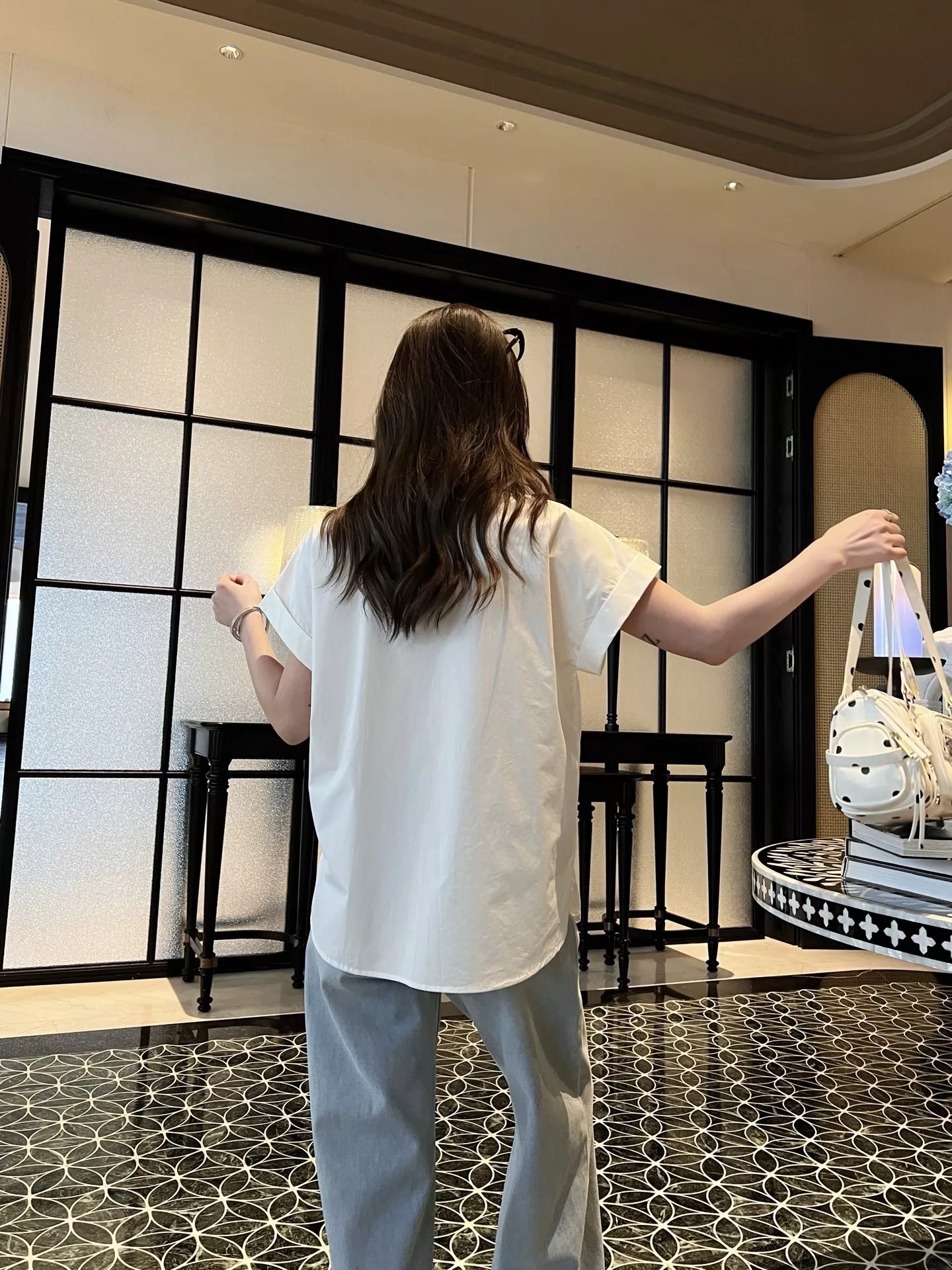 샤넬 자수 포켓 카라 반소매 셔츠 상세 이미지 19