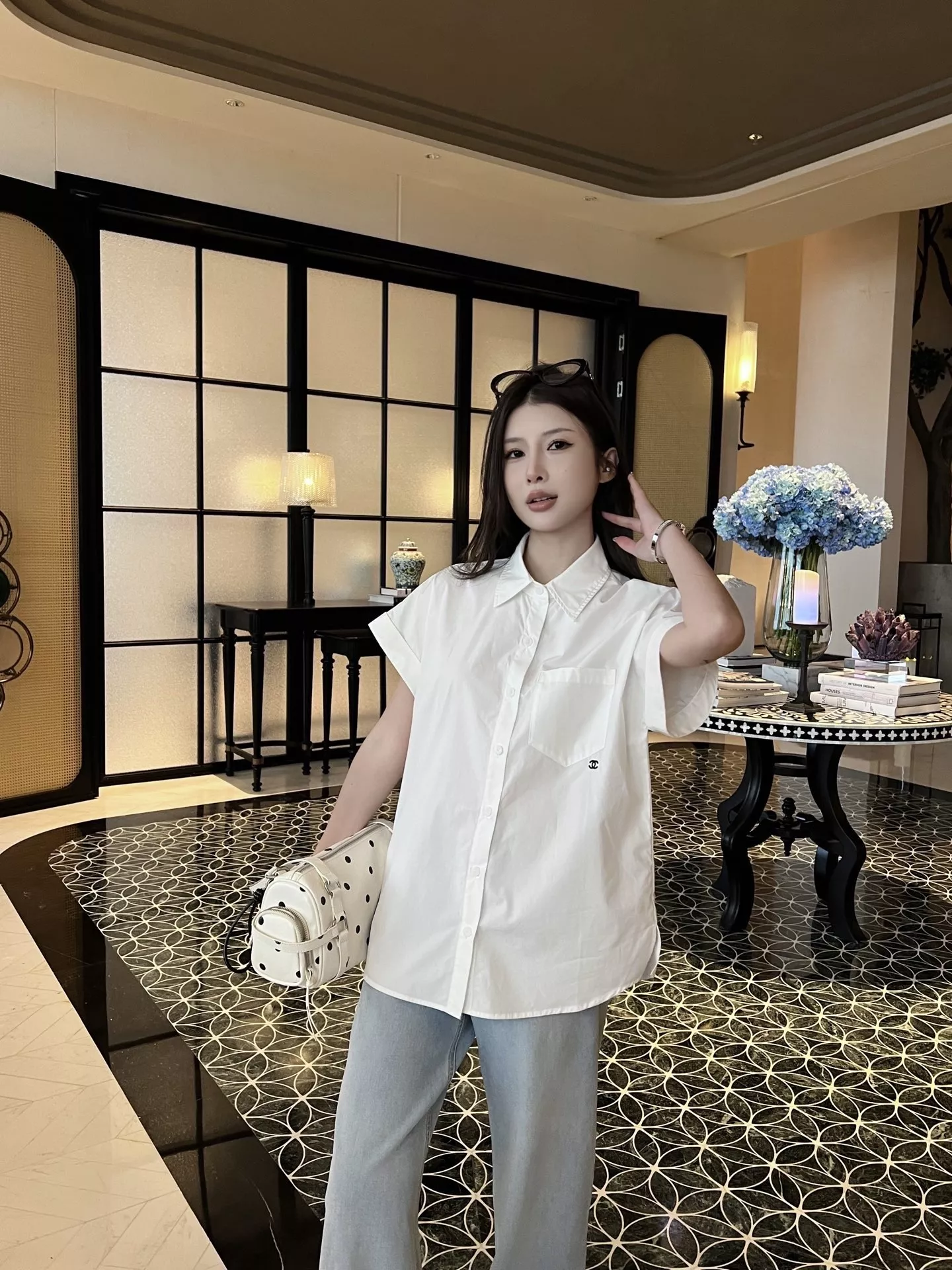 샤넬 자수 포켓 카라 반소매 셔츠 상세 이미지 18