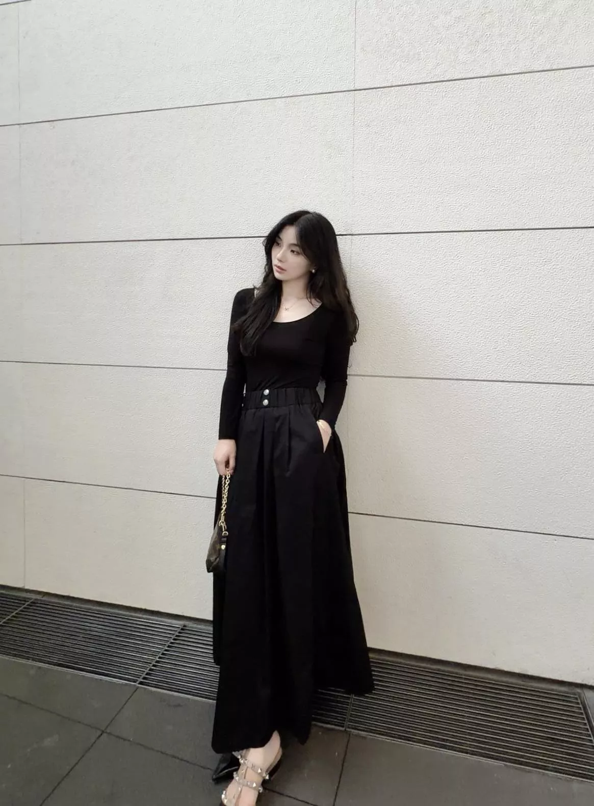 프라다 하이웨이스트 에이라인 플레어 스커트 상세 이미지 22
