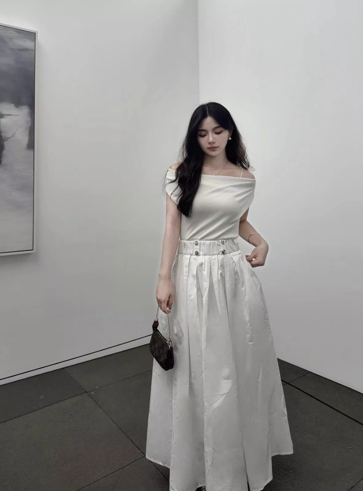 프라다 하이웨이스트 에이라인 플레어 스커트 상세 이미지 13