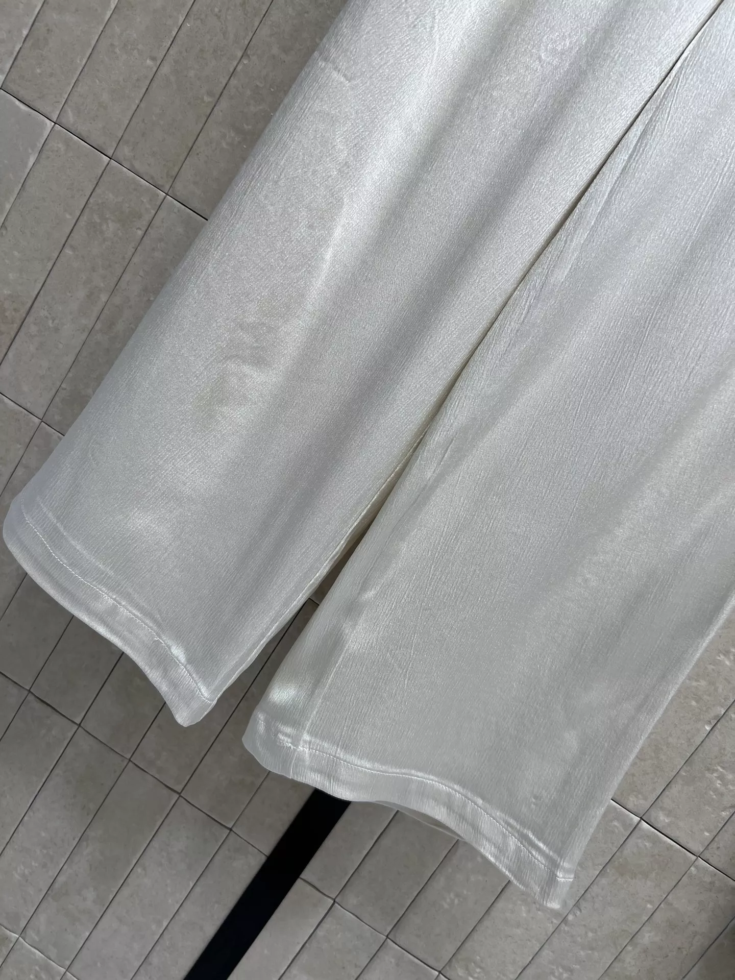 디올 드로스트링 와이드 팬츠 상세 이미지 3