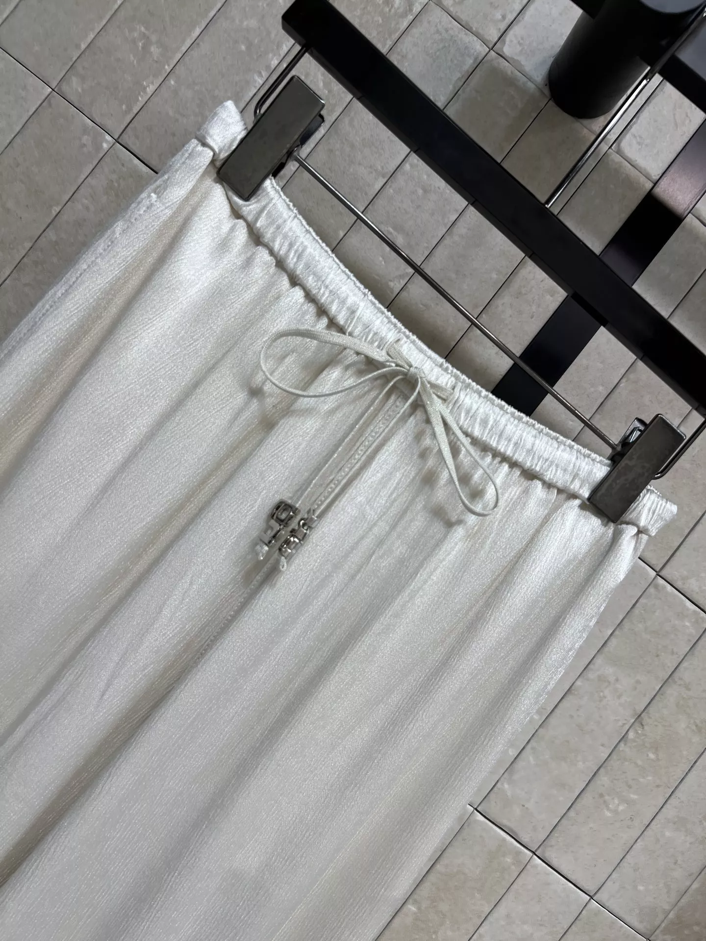 디올 드로스트링 와이드 팬츠 상세 이미지 2