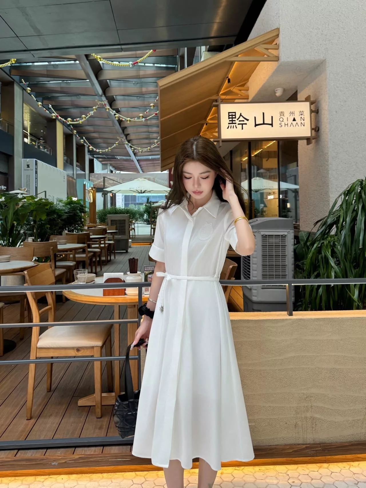 디올 화이트 카라 셔츠 원피스 상세 이미지 14