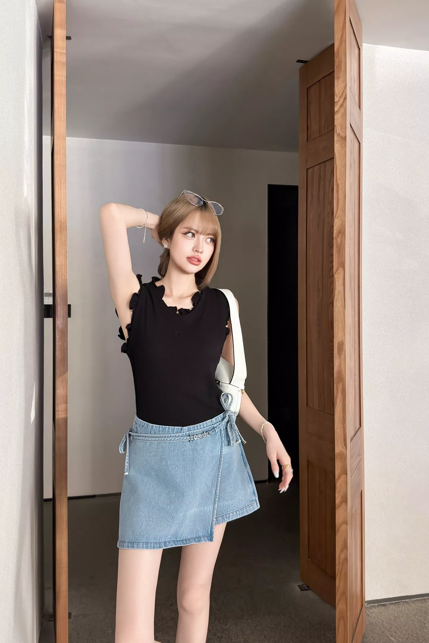 로에베 스트랩 데님 스커트 상세 이미지 82