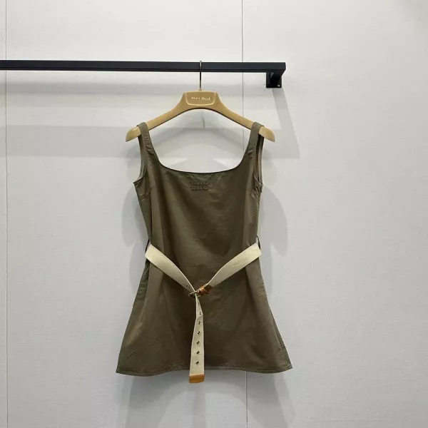 미우미우 자수 로고 벨트 포인트 원피스