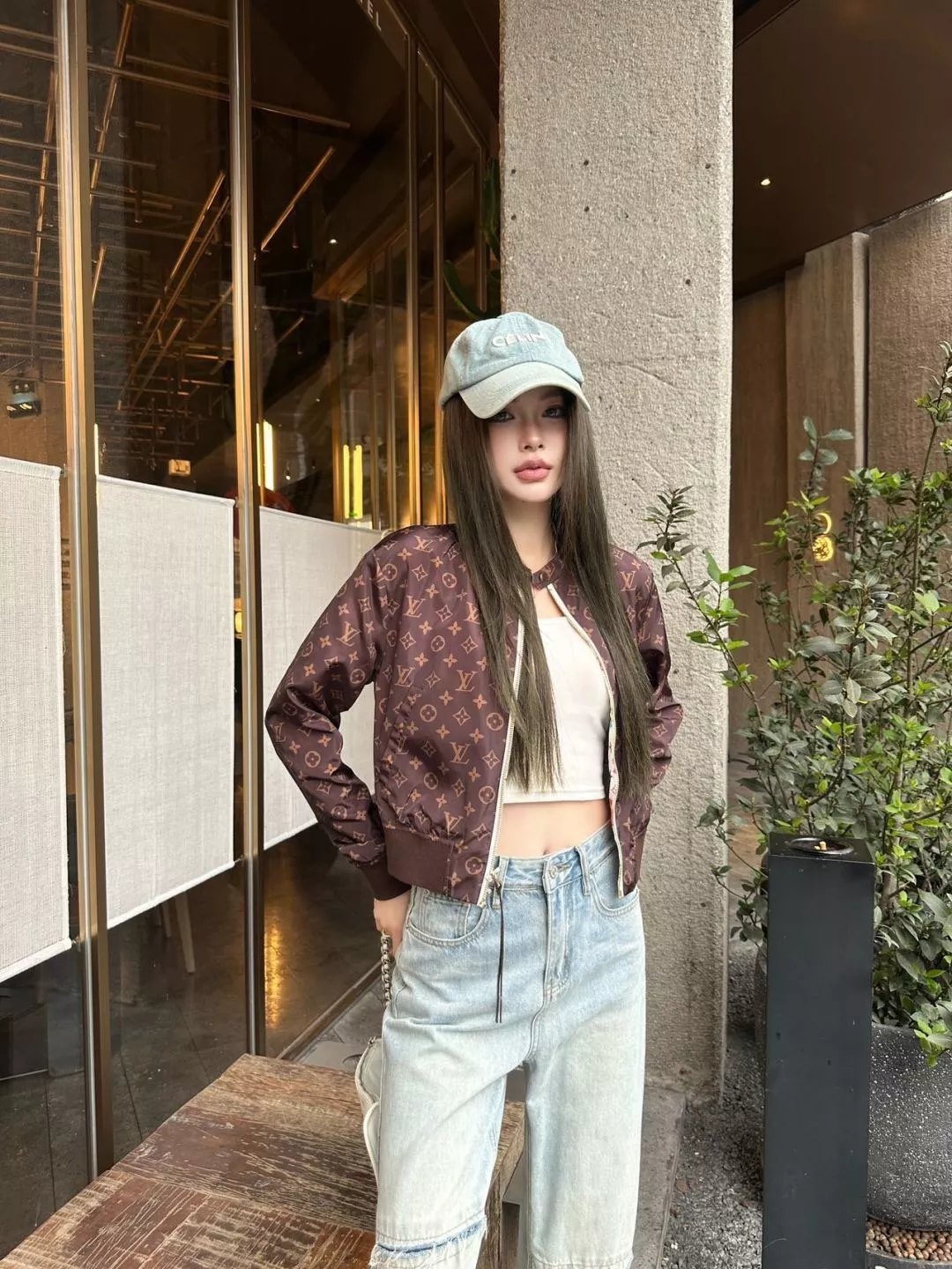 루이비통 모노그램 벌룬 패턴 쇼트 재킷 상세 이미지 15