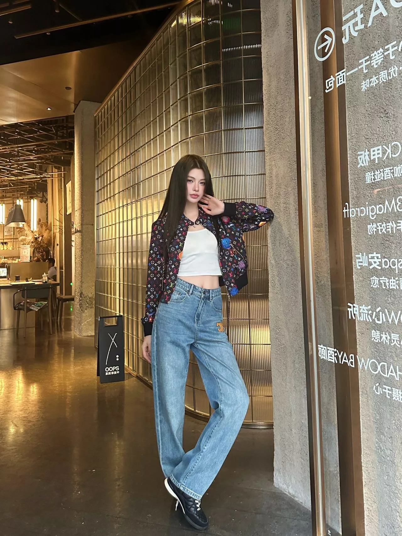 루이비통 모노그램 벌룬 패턴 쇼트 재킷 상세 이미지 23