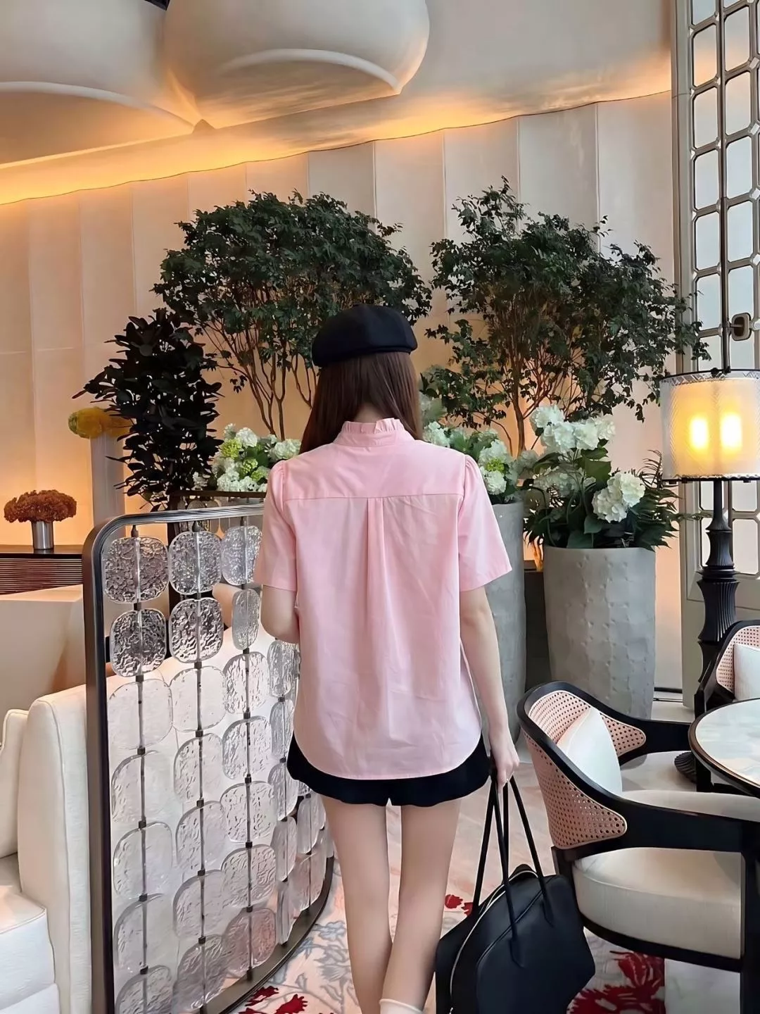 샤넬 프릴 디테일 반소매 코튼 셔츠 상세 이미지 16