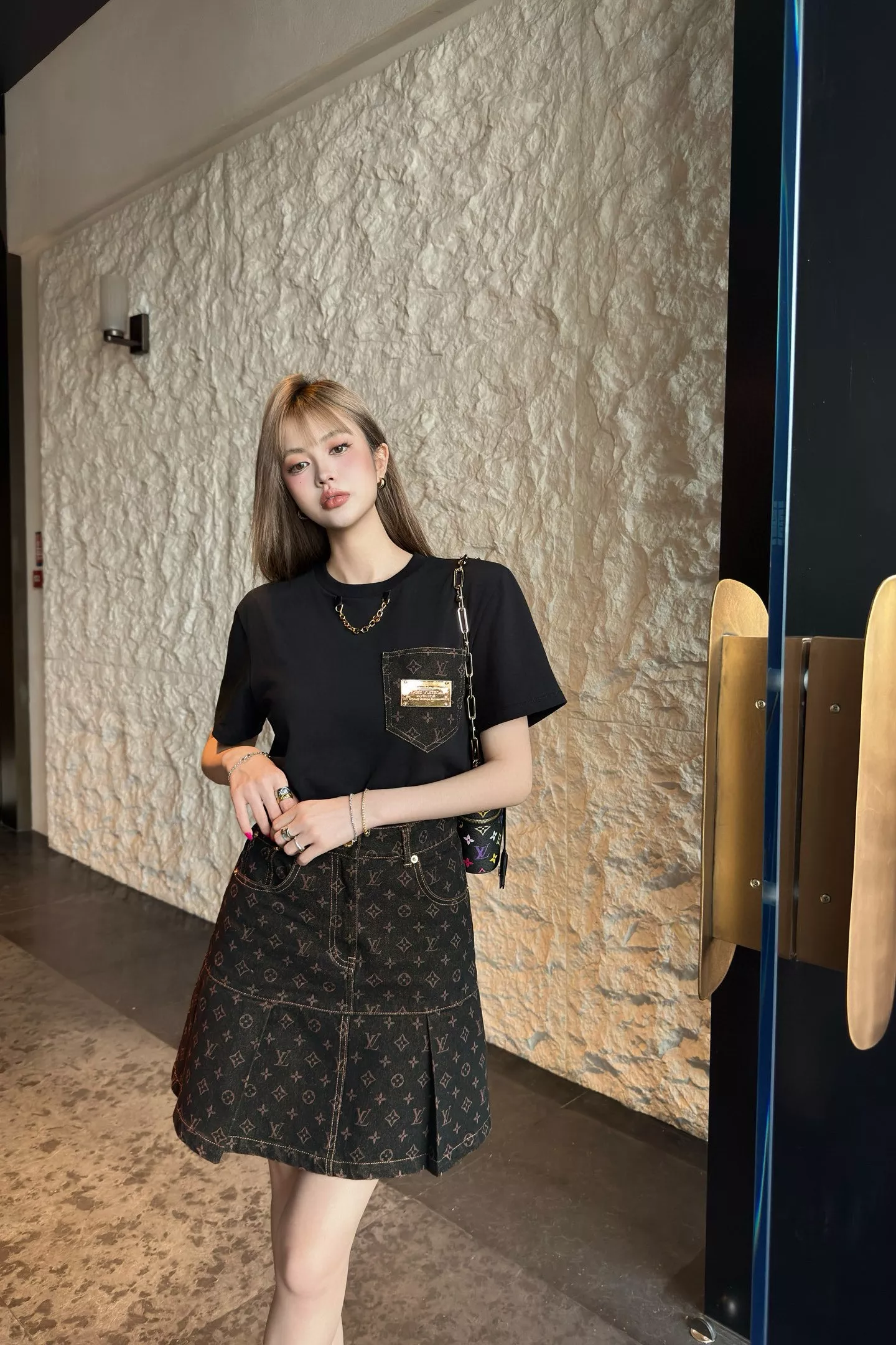 루이비통 모노그램 하이웨이스트 데님 스커트 상세 이미지 45