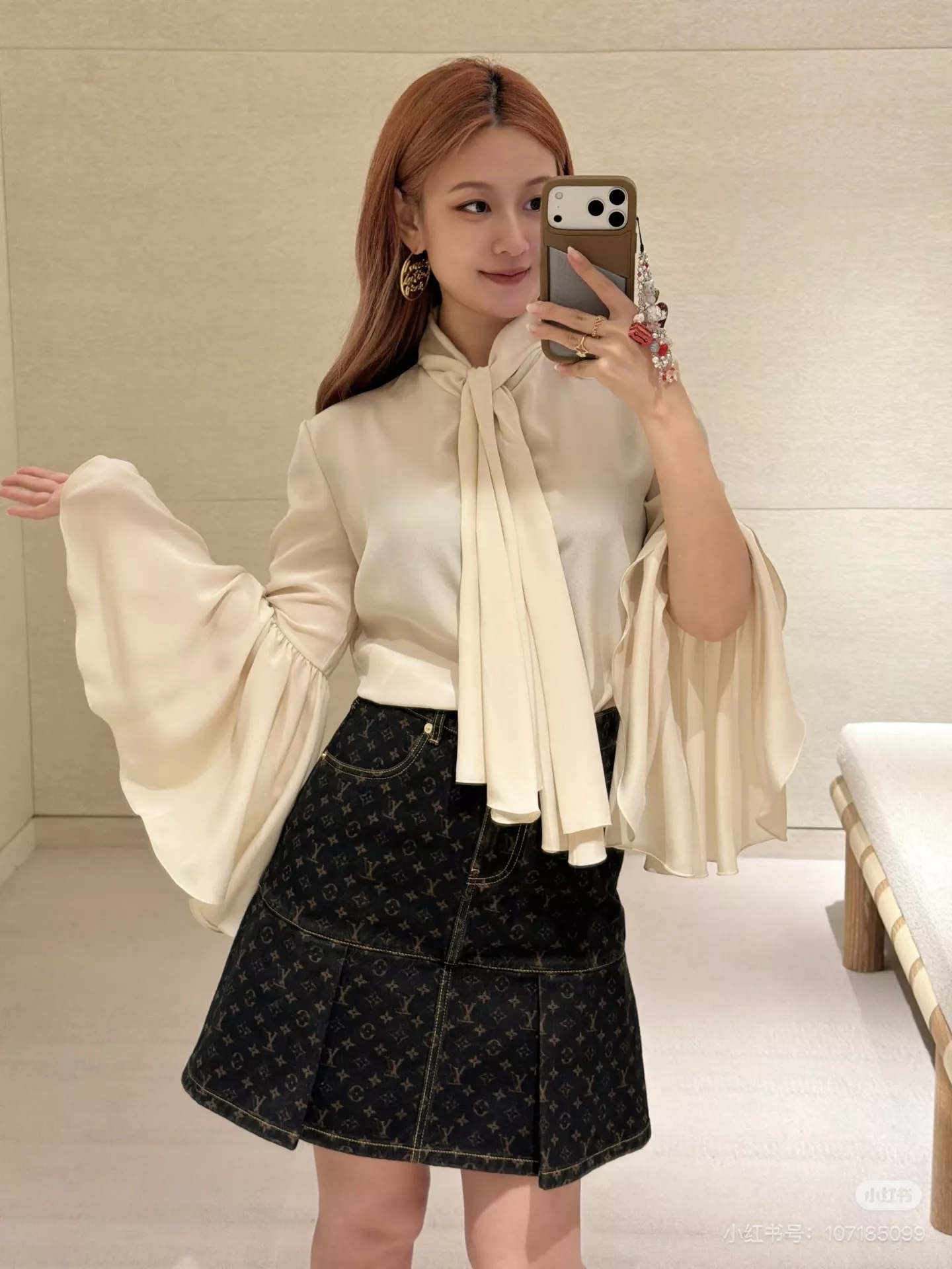 루이비통 모노그램 하이웨이스트 데님 스커트 상세 이미지 43