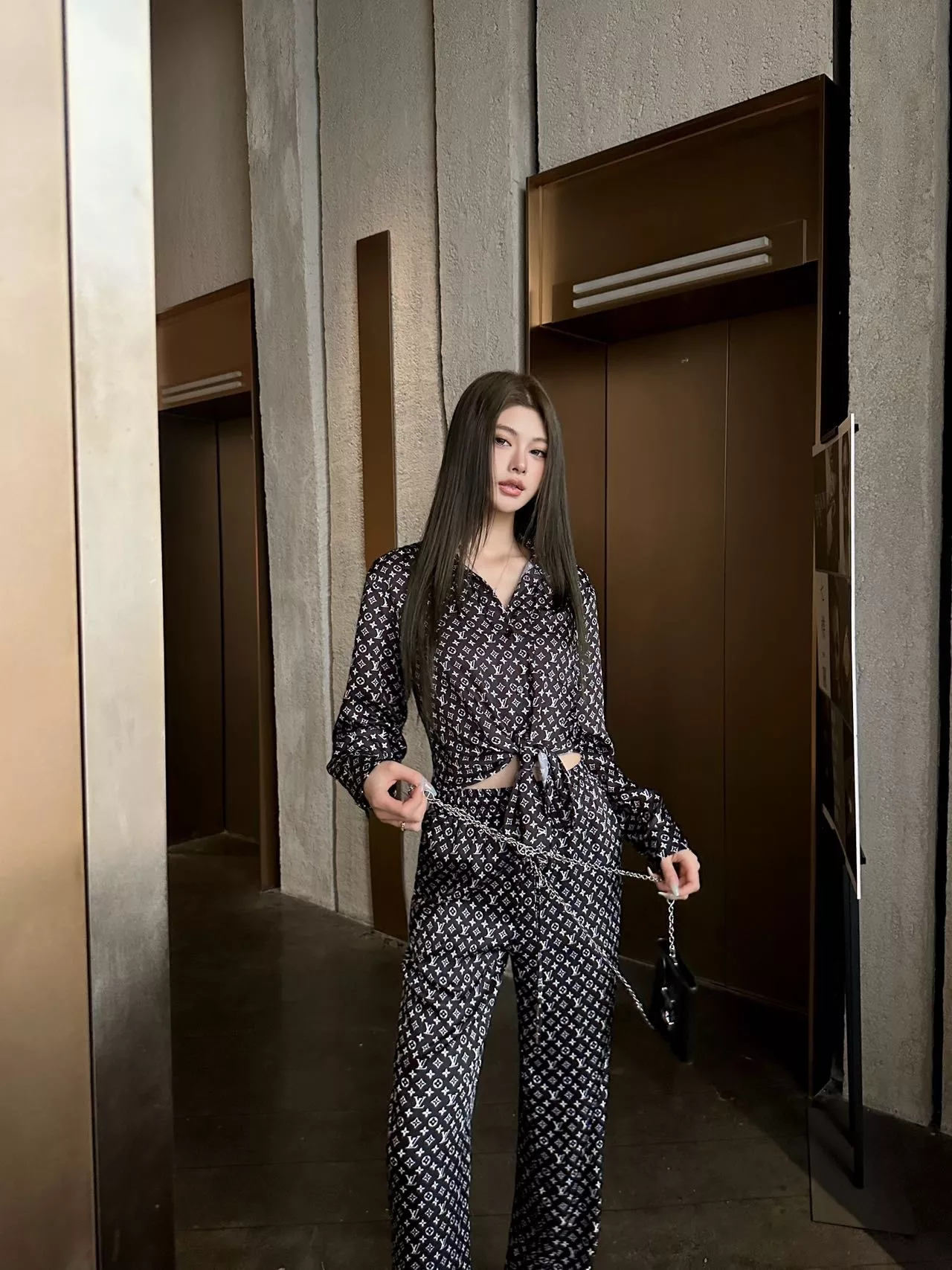루이비통 모노그램 셔츠 팬츠 세트 상세 이미지 11