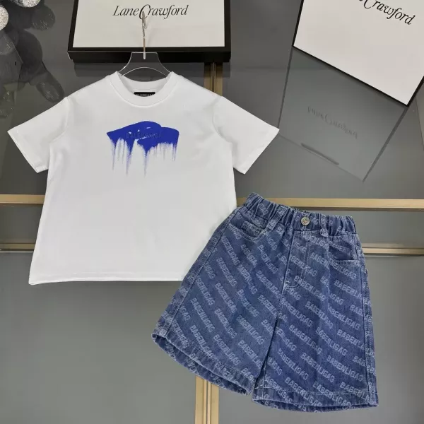 발렌시아가 키즈 레터링 프린트 반팔 세트
