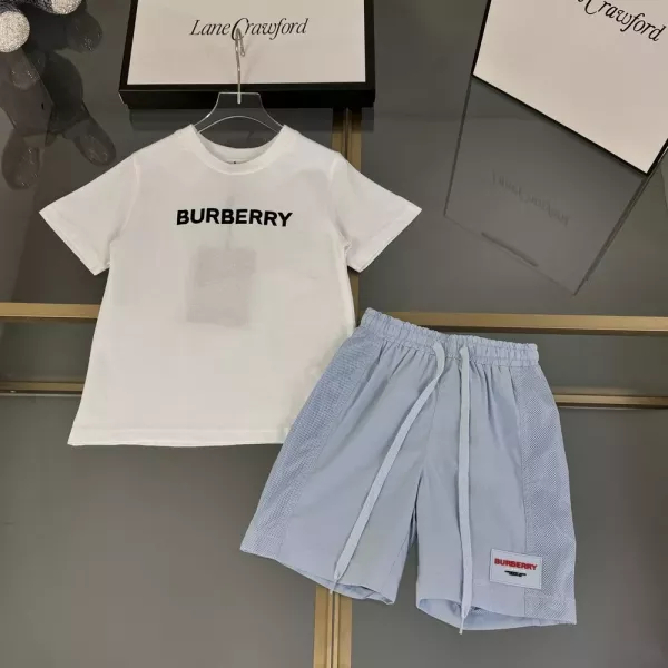 버버리 키즈 레터링 반소매 세트