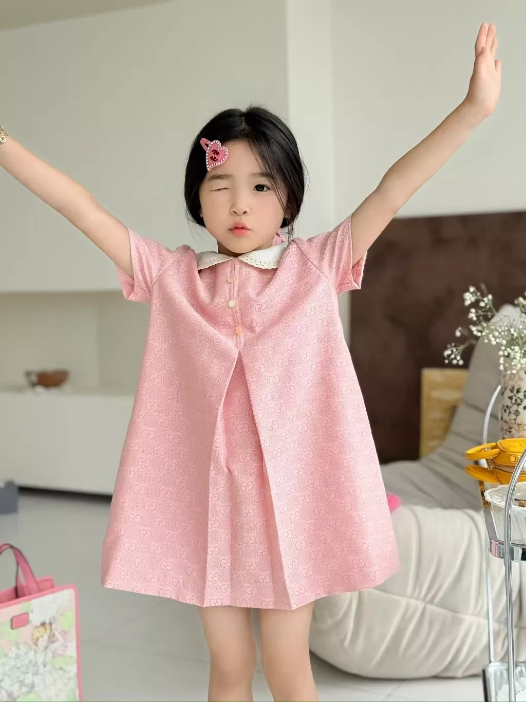 구찌 레이스 카라 반소매 원피스 상세 이미지 13