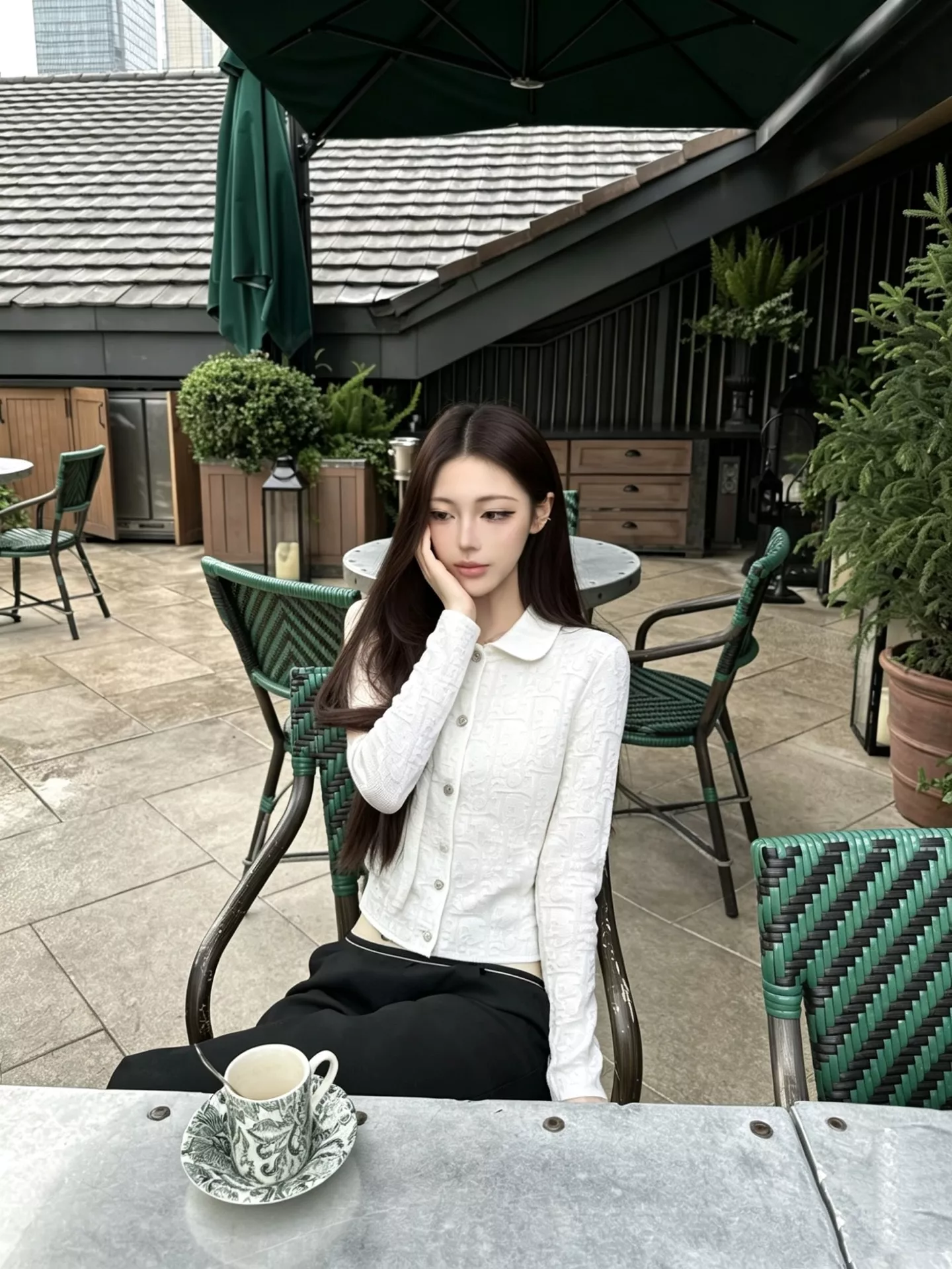 디올 우아한 스몰 카라 긴소매 상의 상세 이미지 15