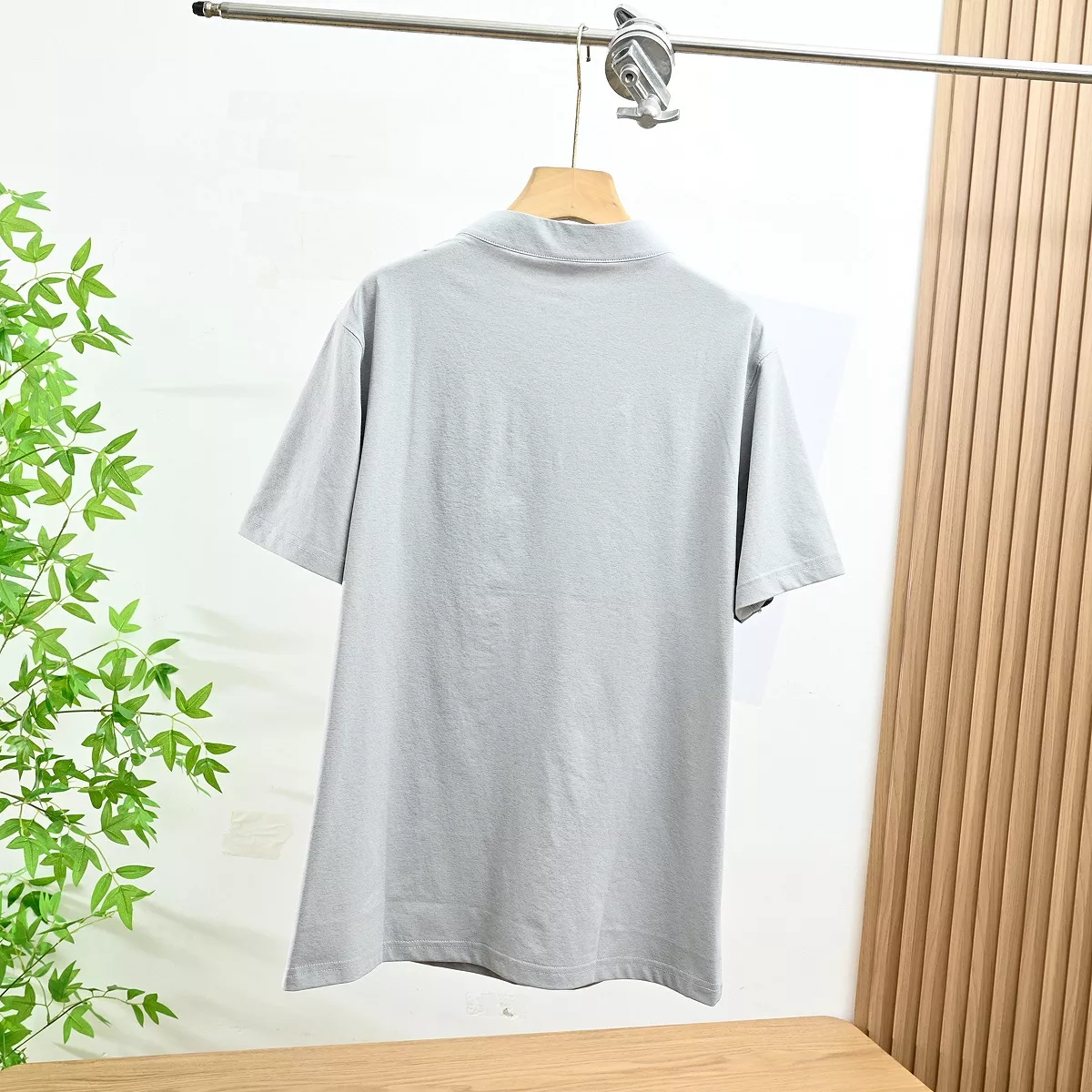 카일라스 반집업 자수 반소매 폴로티 상세 이미지 8