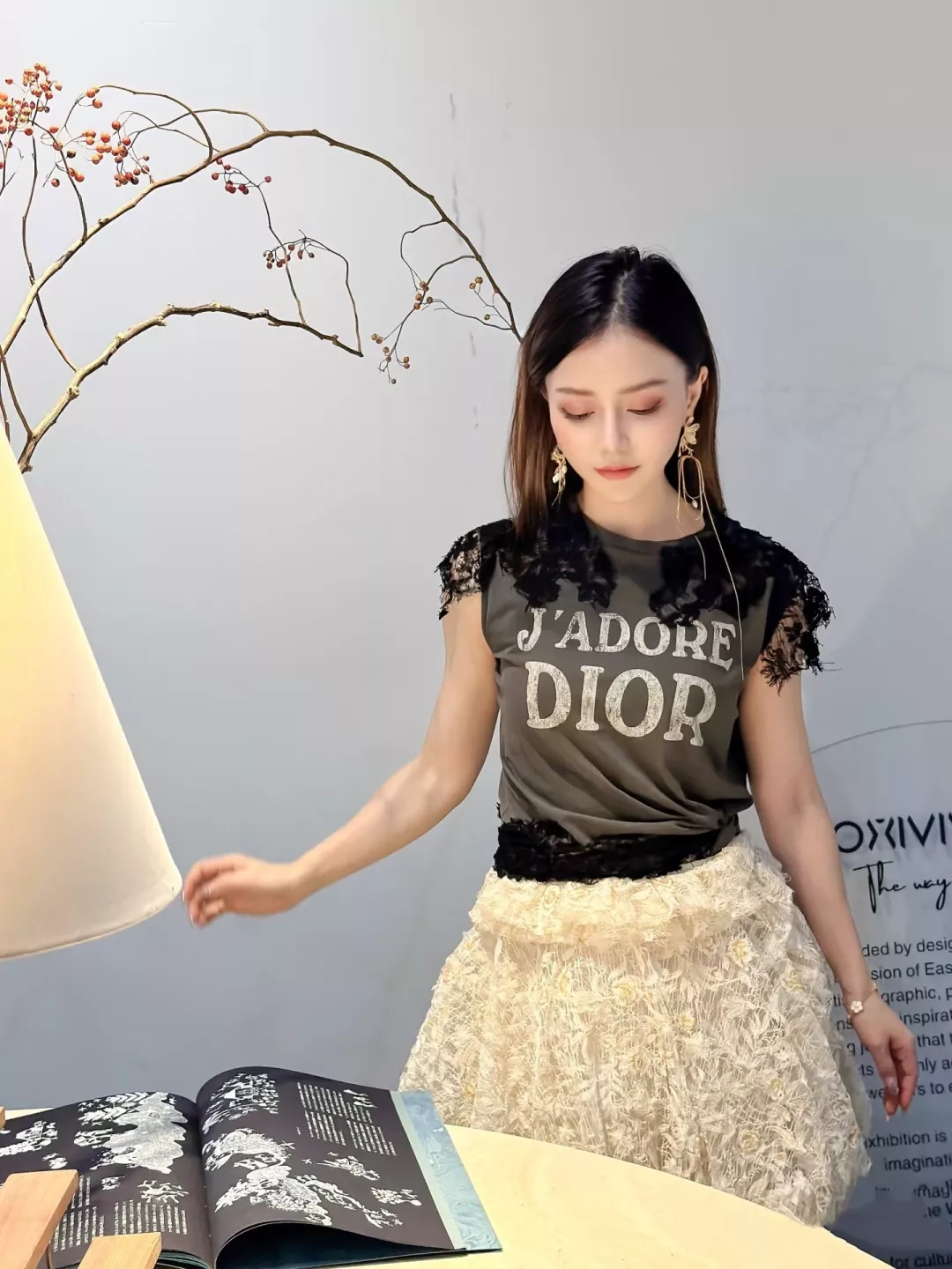 디올 레이스 플라워 반바지형 스커트 상세 이미지 16