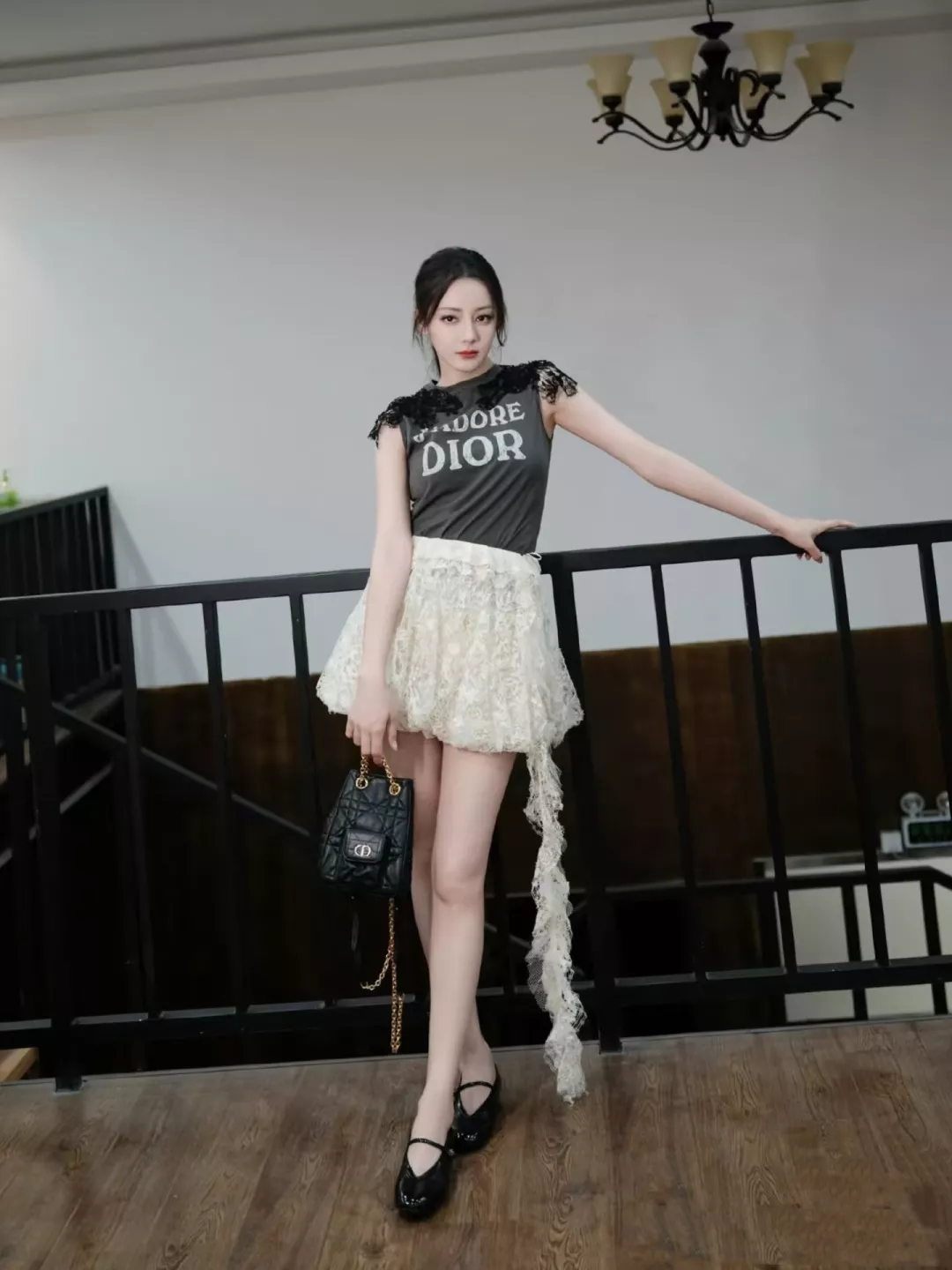 디올 레이스 플라워 반바지형 스커트 상세 이미지 10