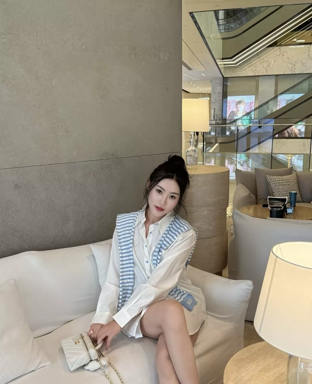 샤넬 스트라이프 니트 숄 셔츠 세트 상세 이미지 16