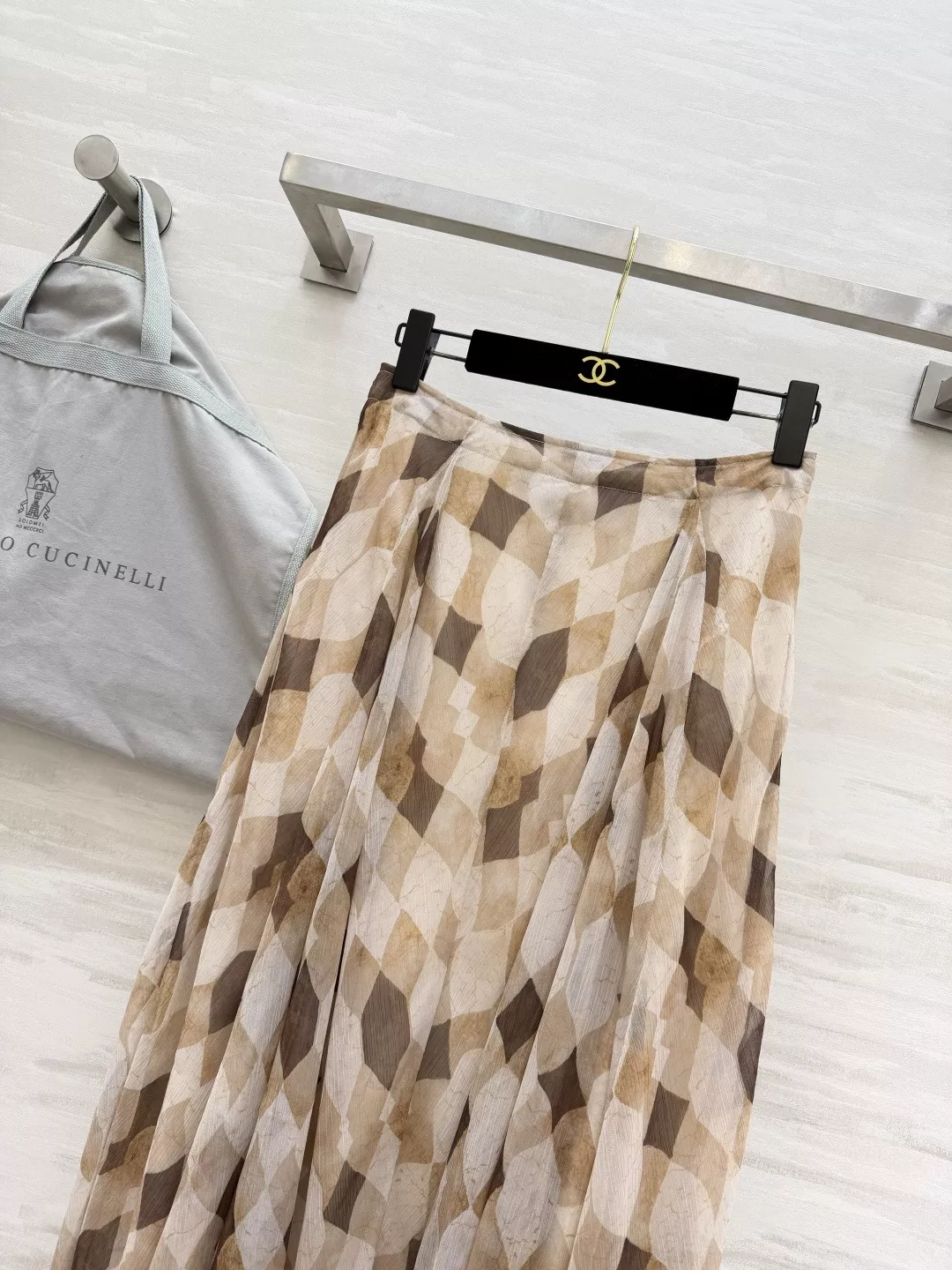 브루넬로쿠치넬리 다이아 패턴 쉬폰 스커트 상세 이미지 4