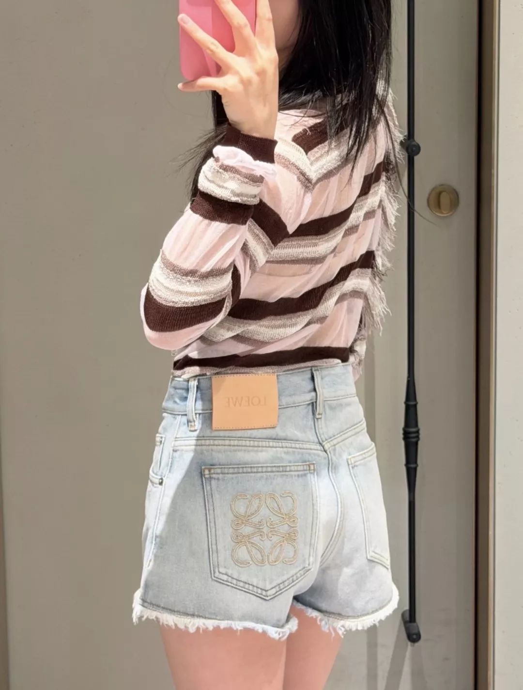 로에베 아나그램 자수 워싱 데님 쇼츠 상세 이미지 18