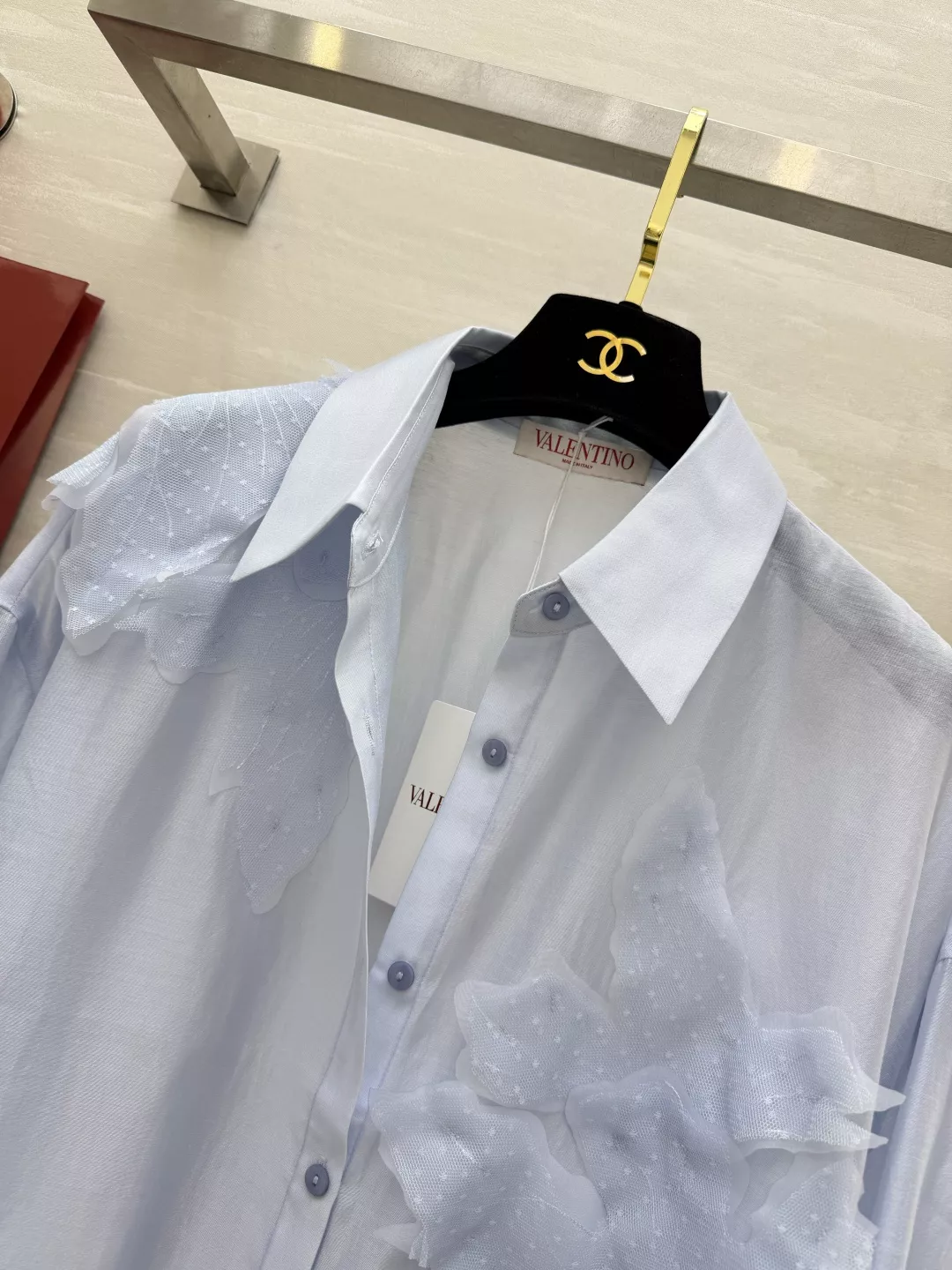 발렌티노 나비 장식 시스루 블루 셔츠 상세 이미지 8