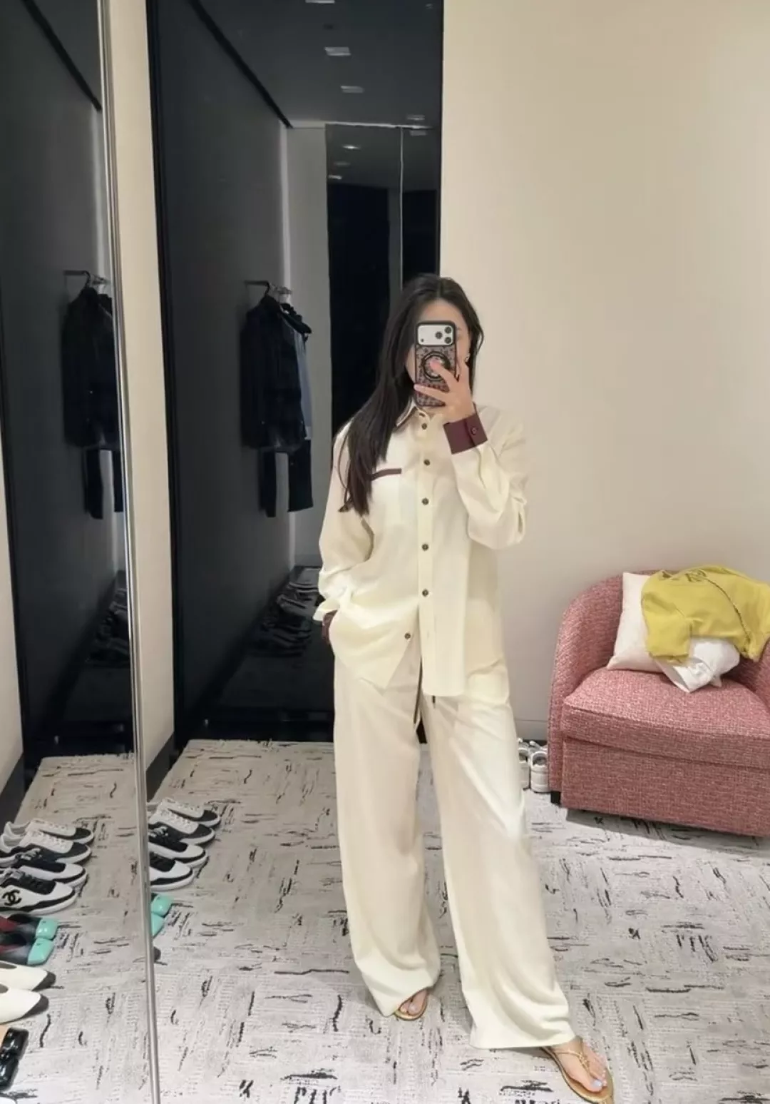 샤넬 카라 배색 실크 셔츠 상세 이미지 12