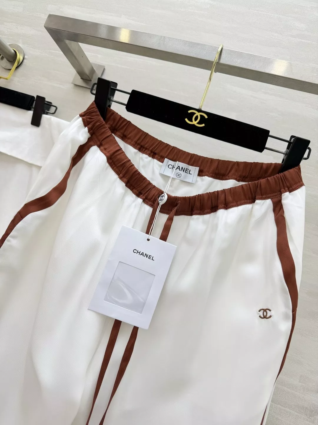 샤넬 배색 와이드 팬츠 상세 이미지 4