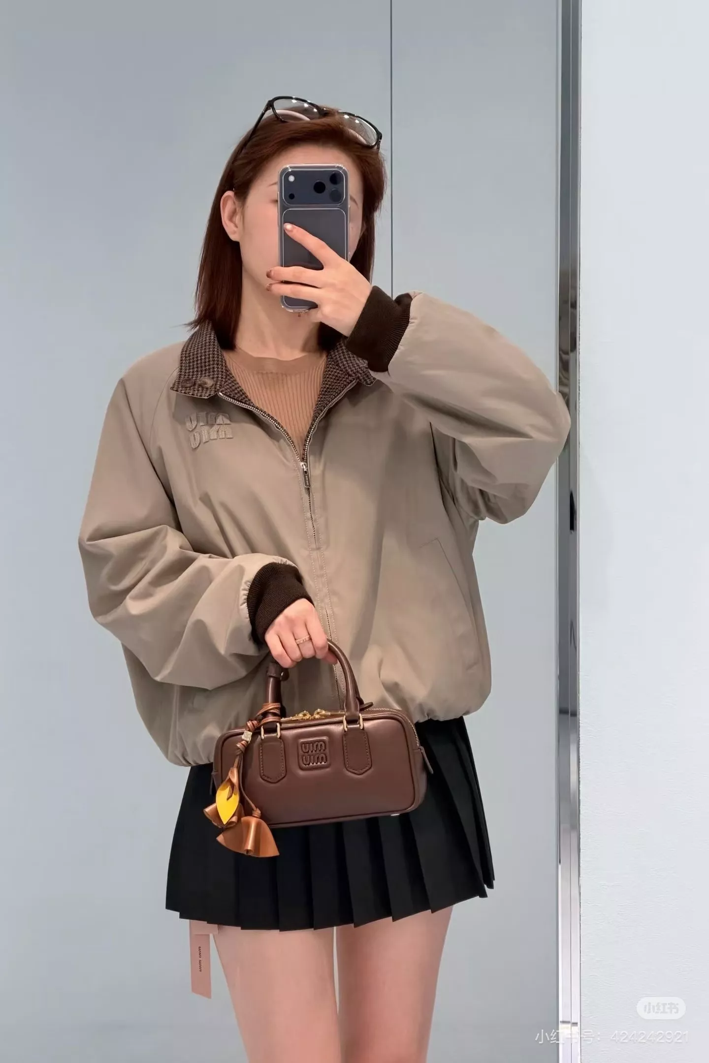 미우미우 양면 울 체크 재킷 상세 이미지 18