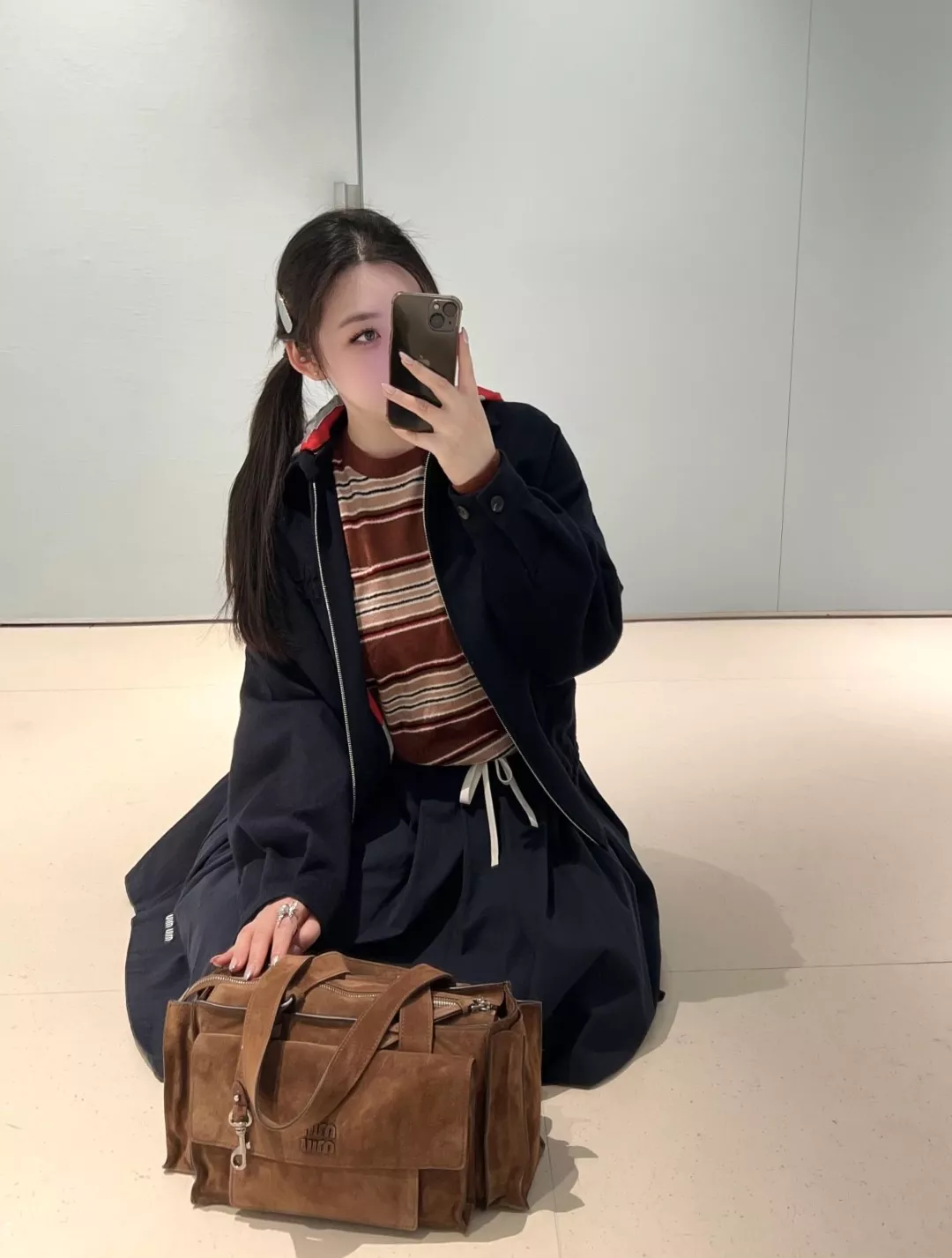 미우미우 후드 집업 재킷 상세 이미지 1