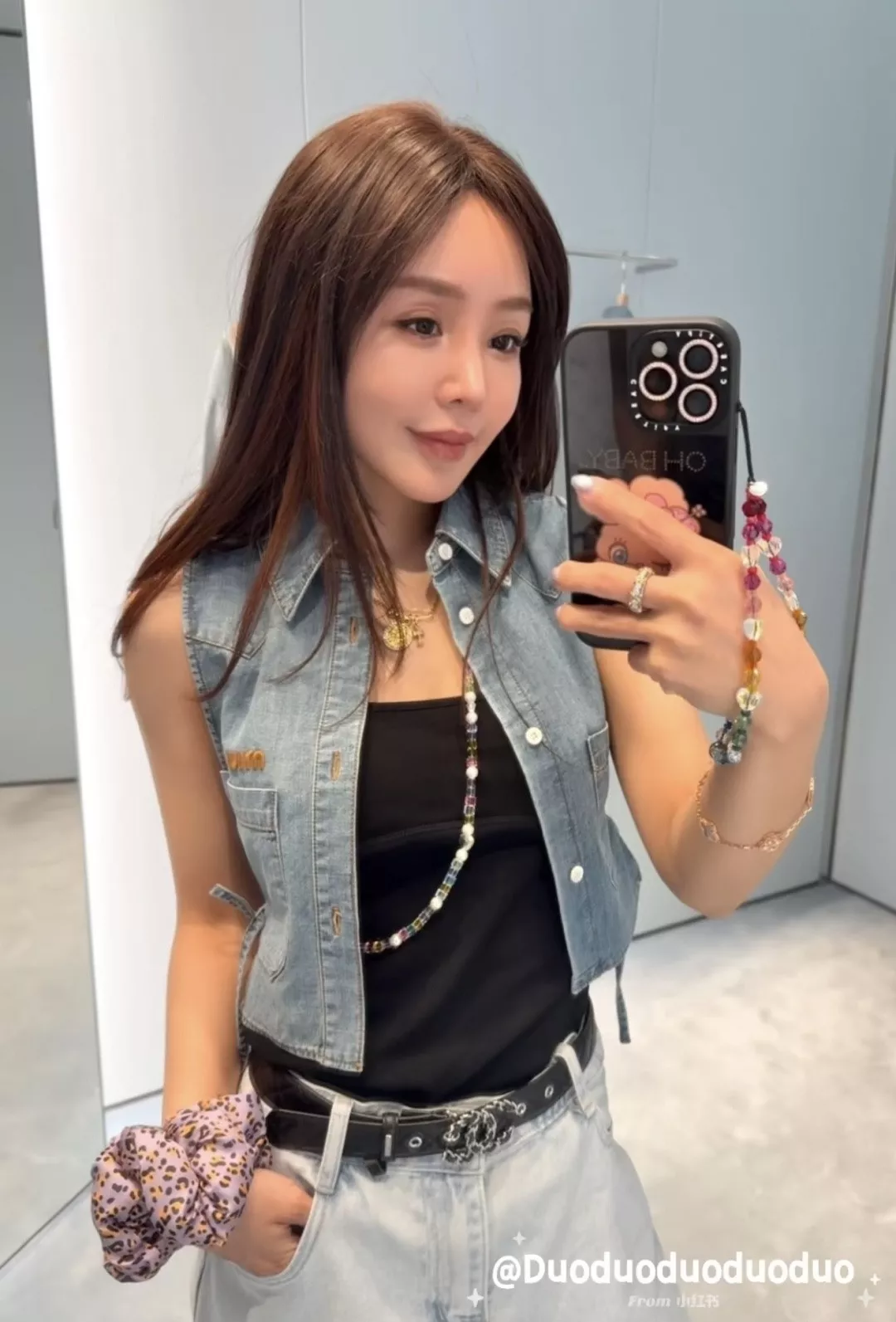 미우미우 배색 자수 레터링 데님 베스트 상세 이미지 7